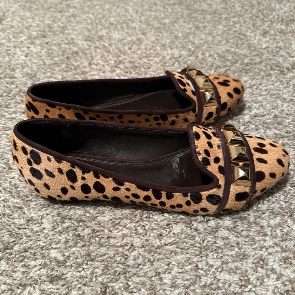 Tory Burch Animal Print Flats with Gold Studs - Picture 4 of 8